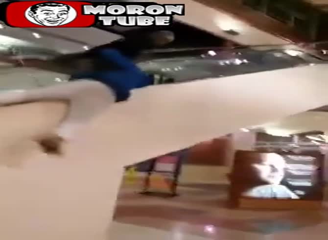 Video :He nearly shattered both of his legs while playing dumb